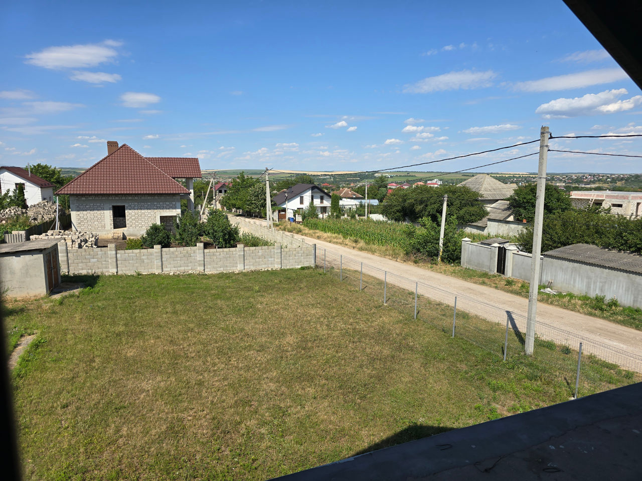 Se vinde casa de locuit în variantă albă foto 8