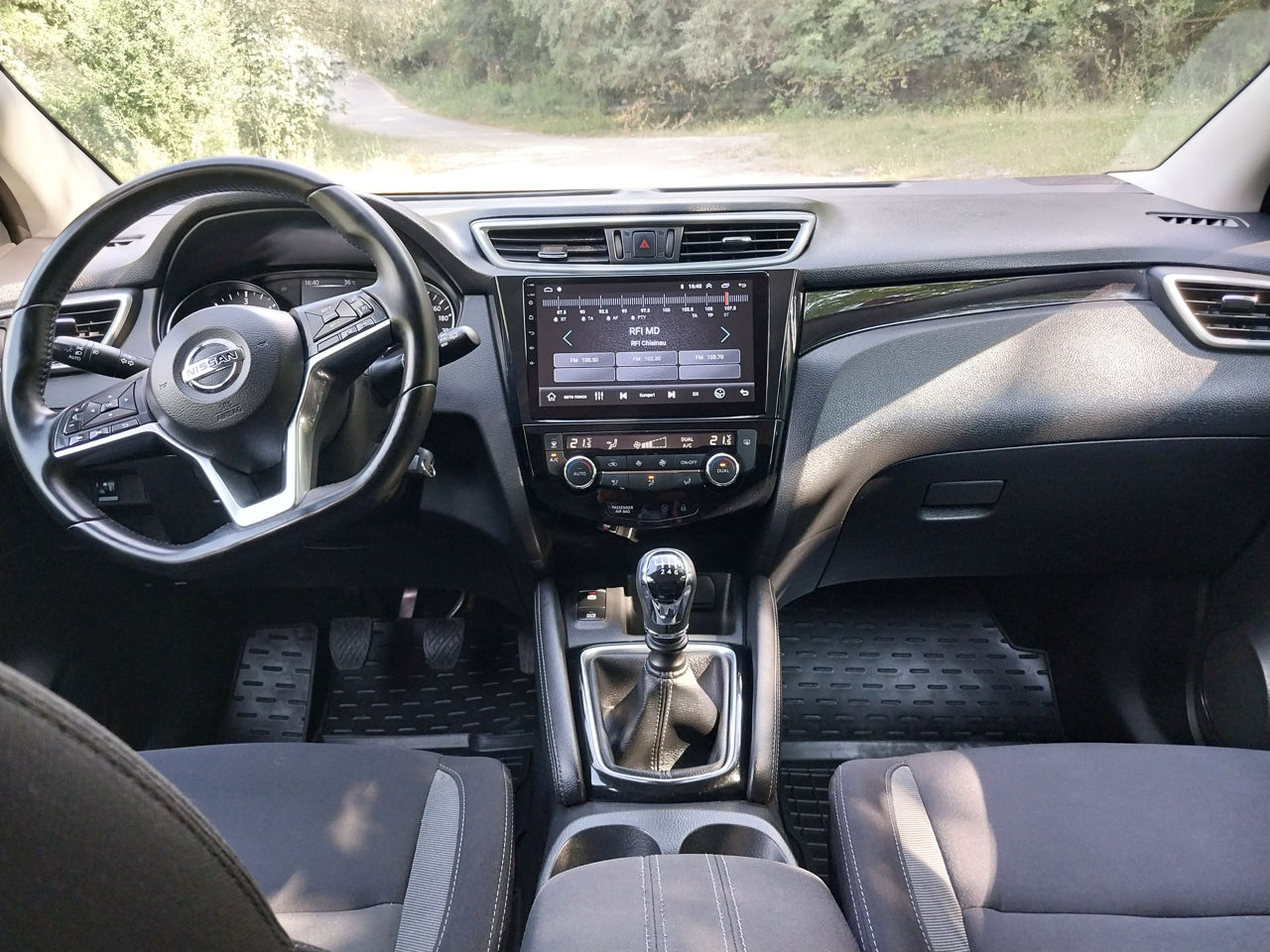 Nissan Qashqai foto 9