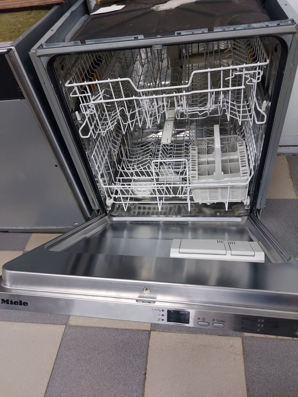 Mașina de spălat vase Miele Siemens Bosch fără parcurs pe Moldova фото 2