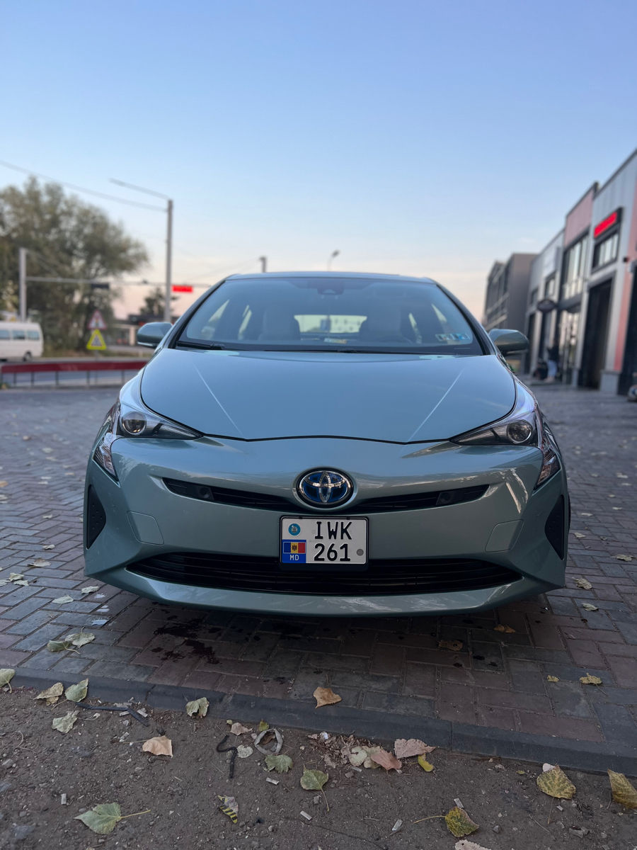 Toyota Prius foto 1