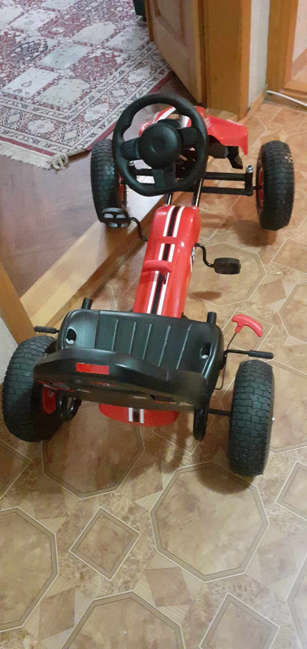 bicicleta cu 4 roti, nou, copil varsta 4-6 ani, 2000 lei foto 1