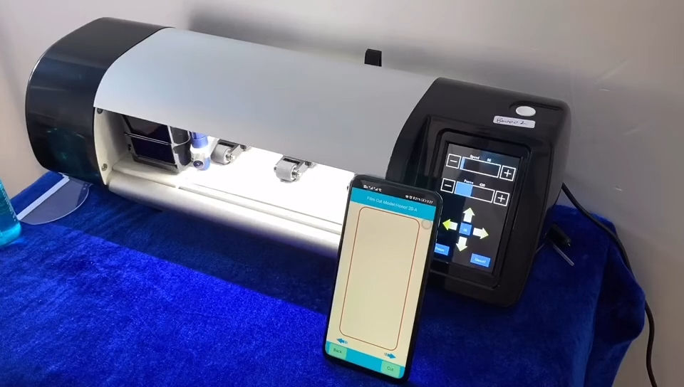 Режущие плоттеры для резки пленок на телефоны и планшеты Hydrogel Film Cutting Plotter foto 0
