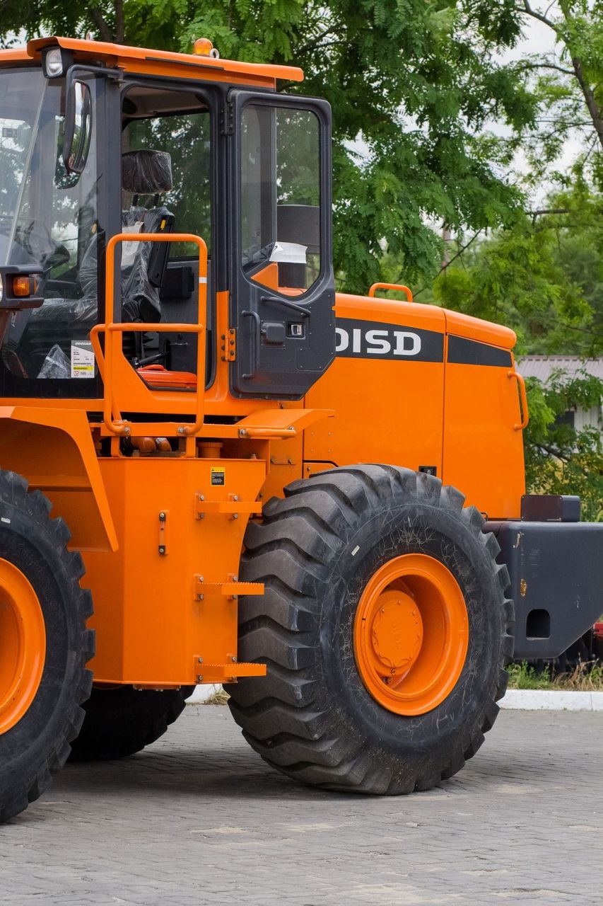 Новый Фронтальный погрузчик disid SD300N Doosan *в наличии на складе в г. Кишинев фото 2