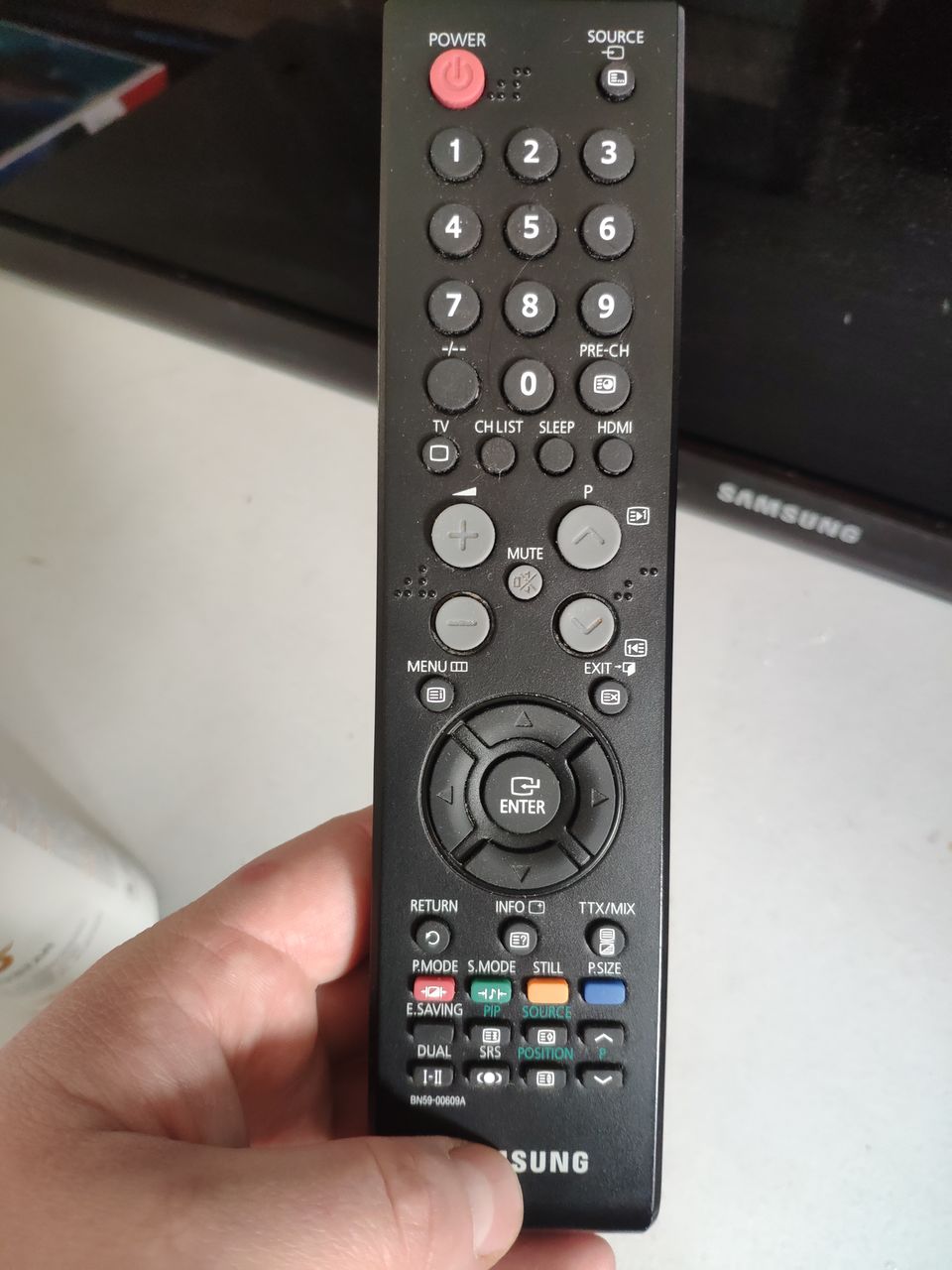 Телевизор Samsung 46"