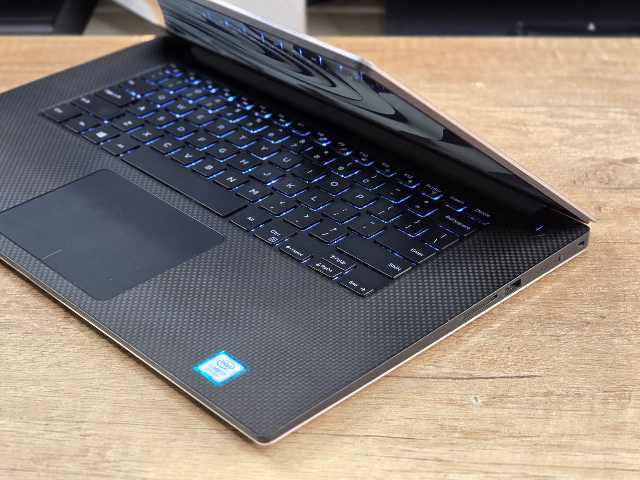 Dell Precision 5540 (i7-9850H, 32Gb, 512Gb Nvme, Quadro T1000