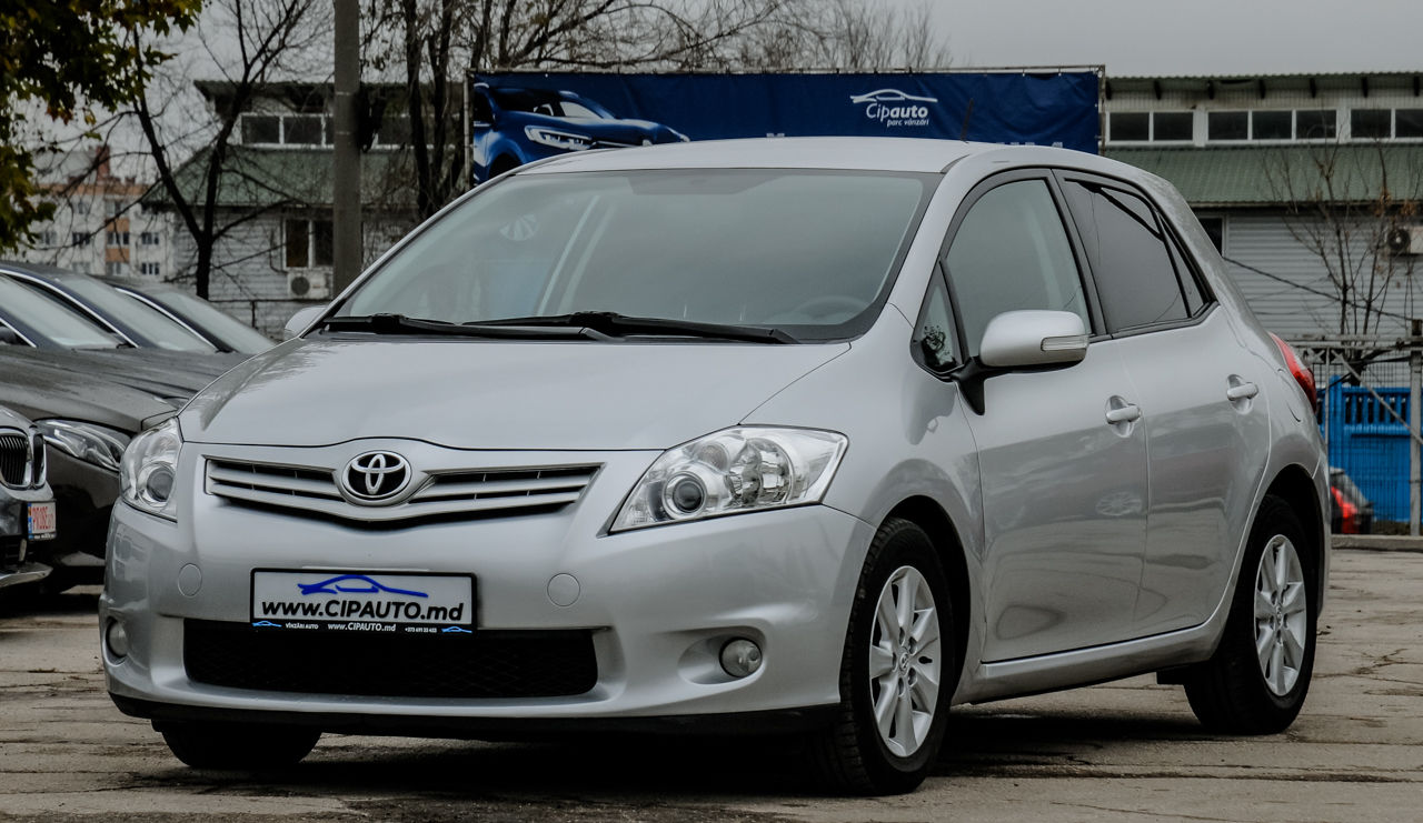 Toyota Auris foto 4