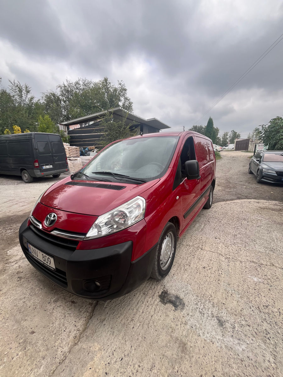 Toyota Proace foto 1