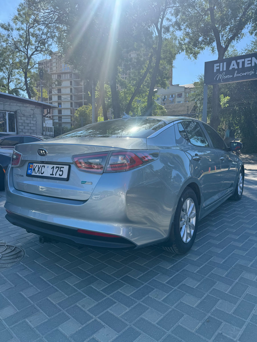 KIA Optima foto 3