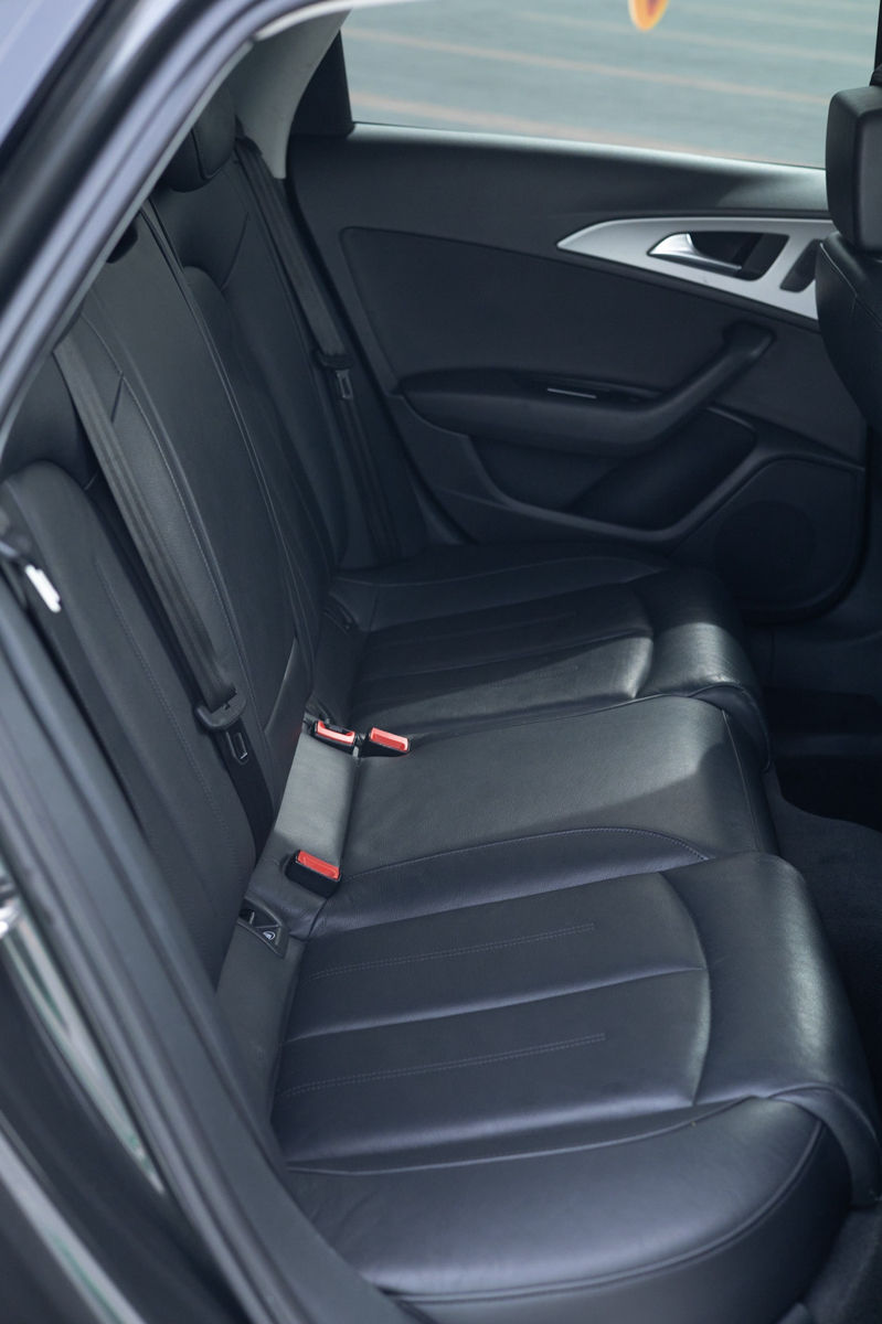 Audi A6 фото 5