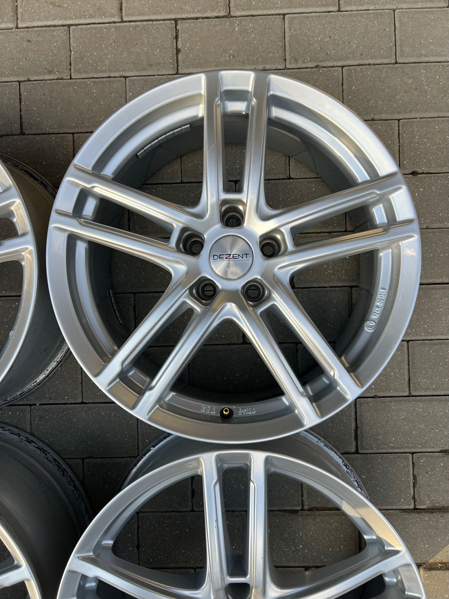 Dezent R18 5/112 Mercedes Audi Skoda VW фото 4