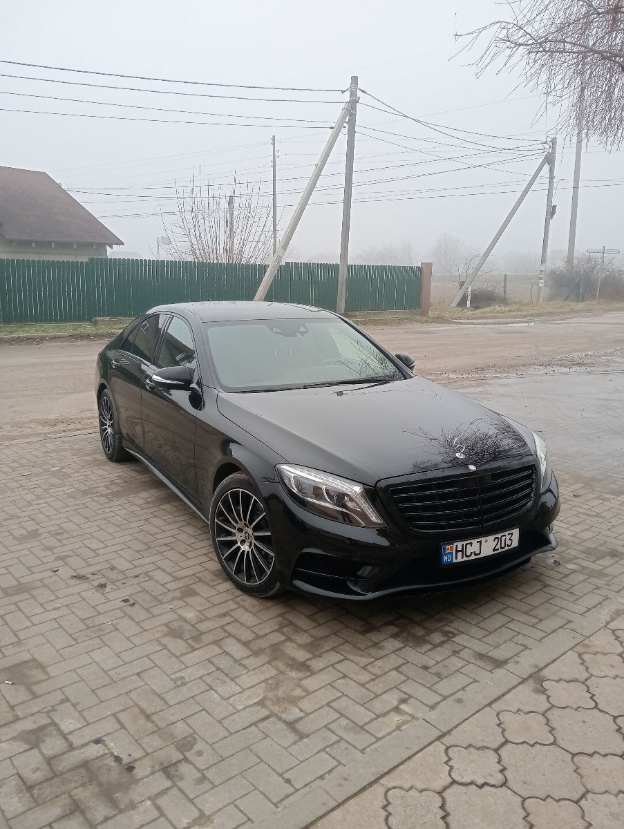 Mercedes S-Class foto 0