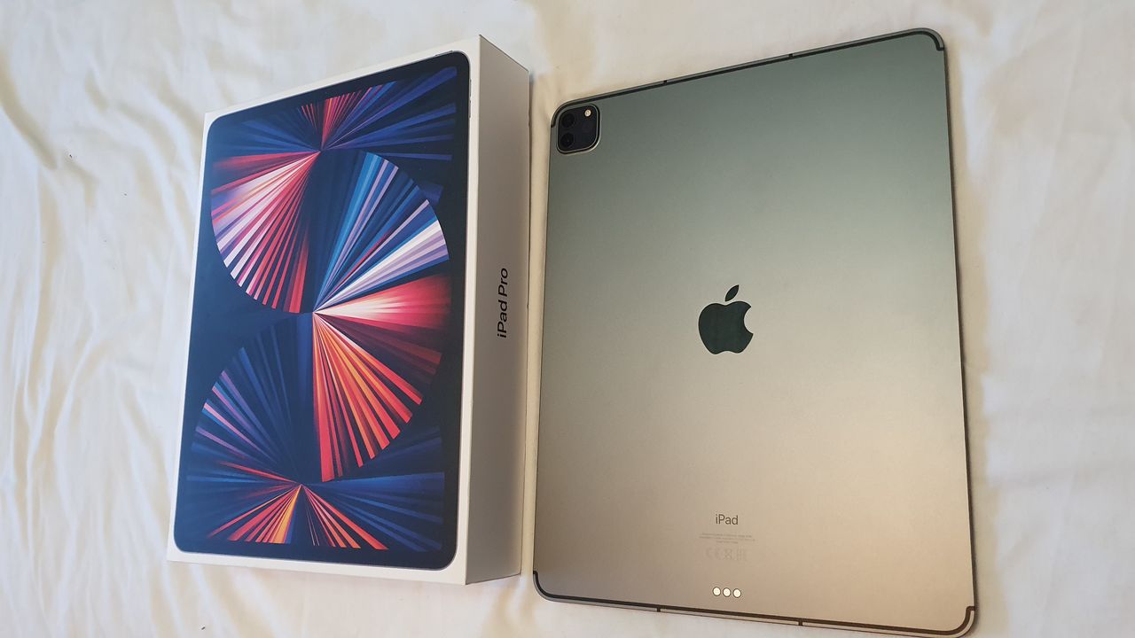 Ipad 12.9 2022. IPAD Pro 12.9 2021 Silver. IPAD Pro 12.9 WIFI+Cellular 256gb 2017. IPAD Pro 2021 12.9 256gb. Apple IPAD 9 2021.