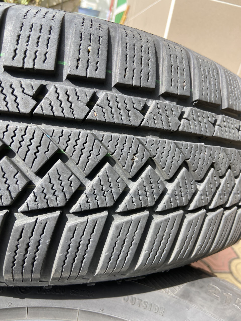 215/70/r16 Continental