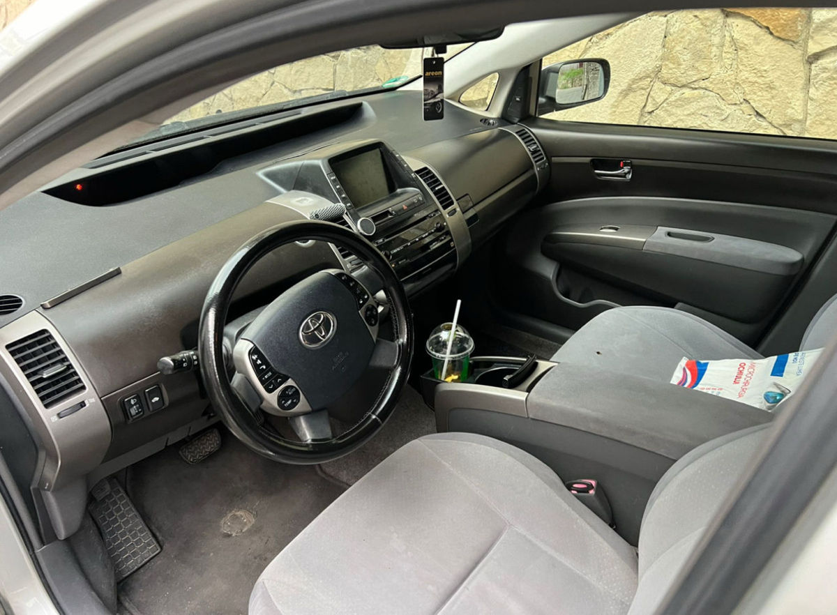 Chirie Auto foto 2