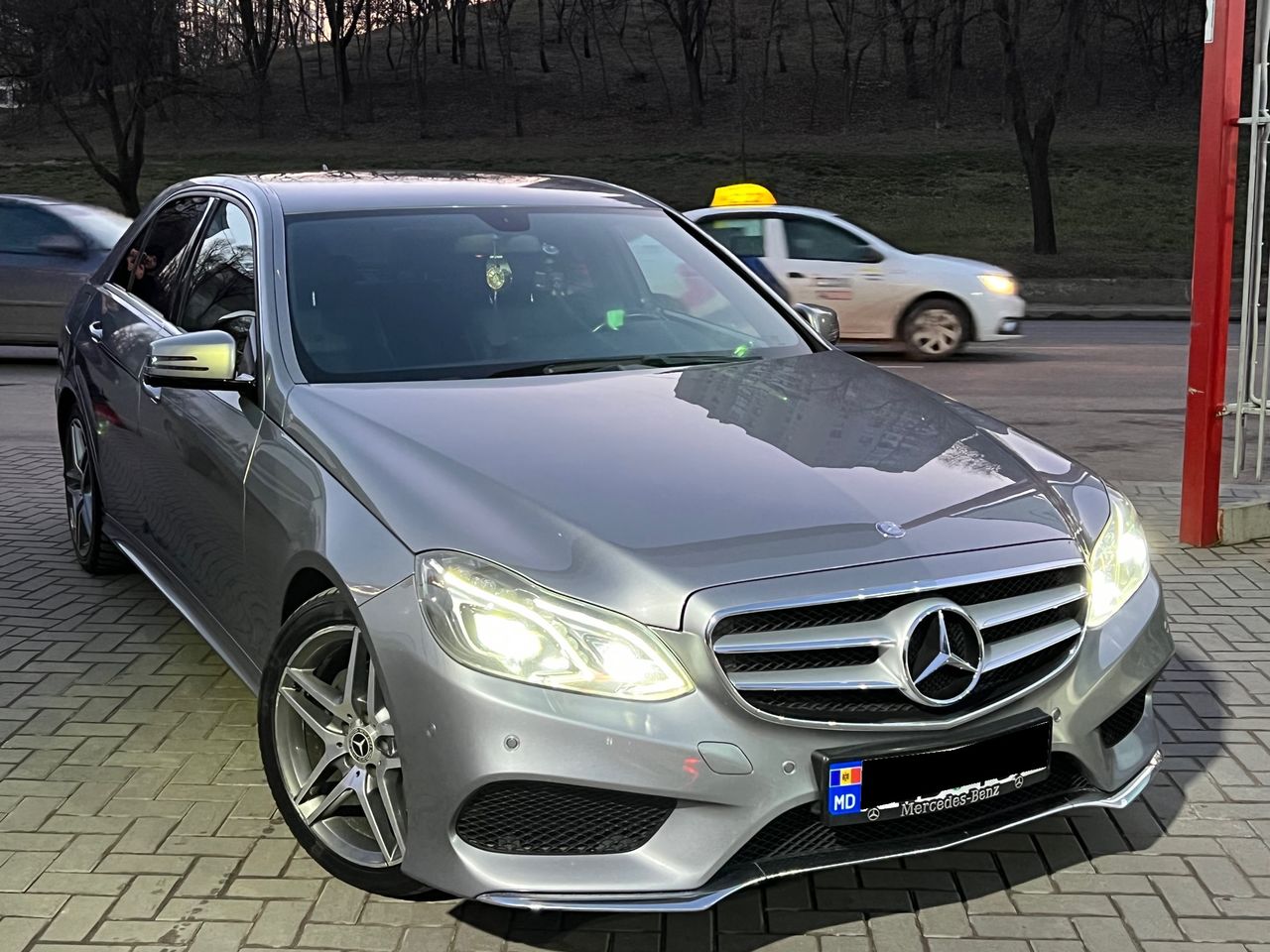 Mercedes E-Class foto 3