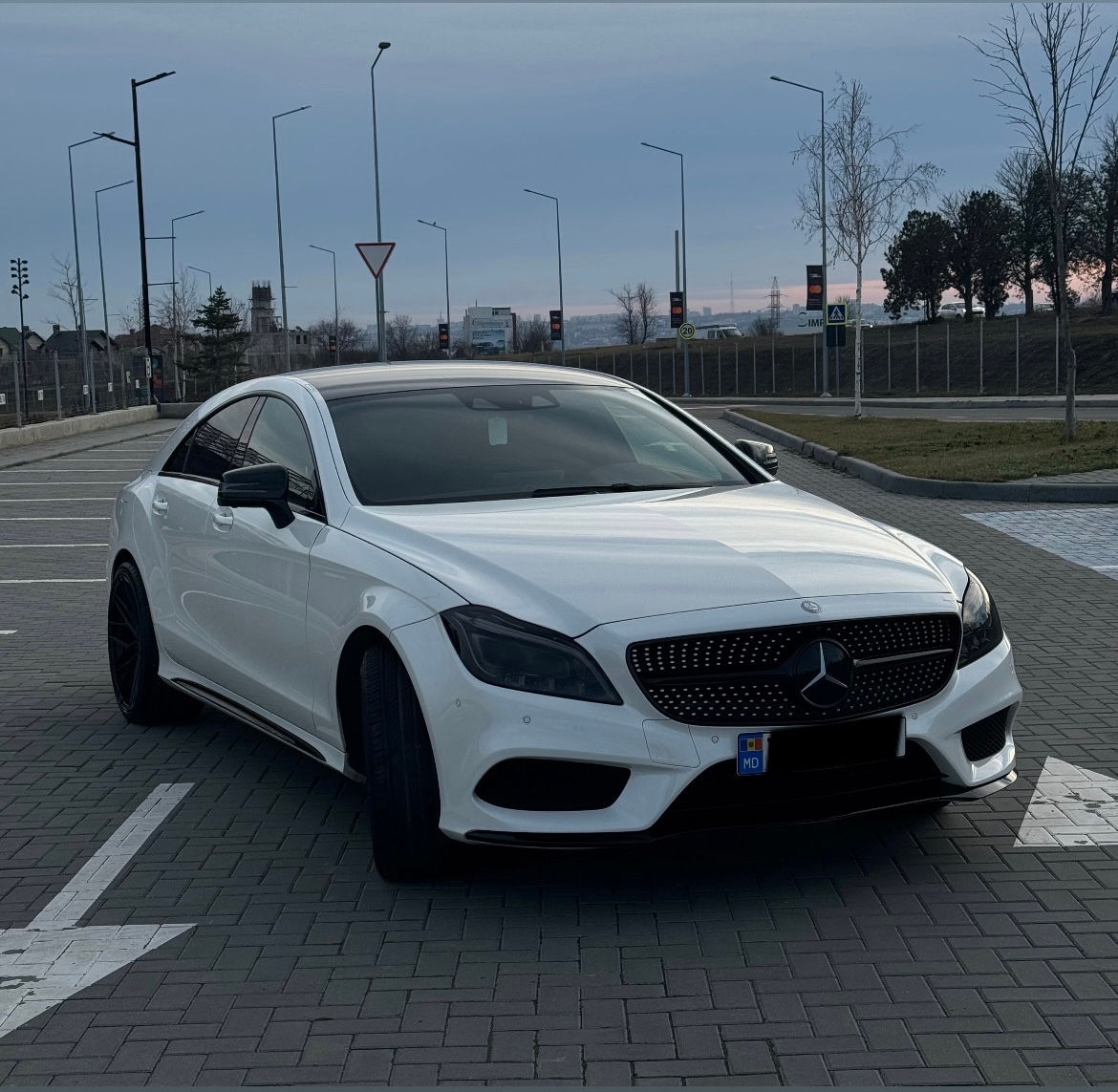 Mercedes CLS-Class foto 2