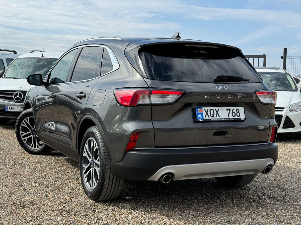Ford Kuga foto 2