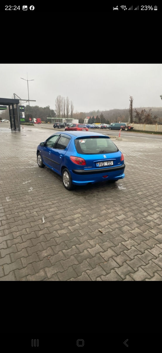 Peugeot 206 foto 7