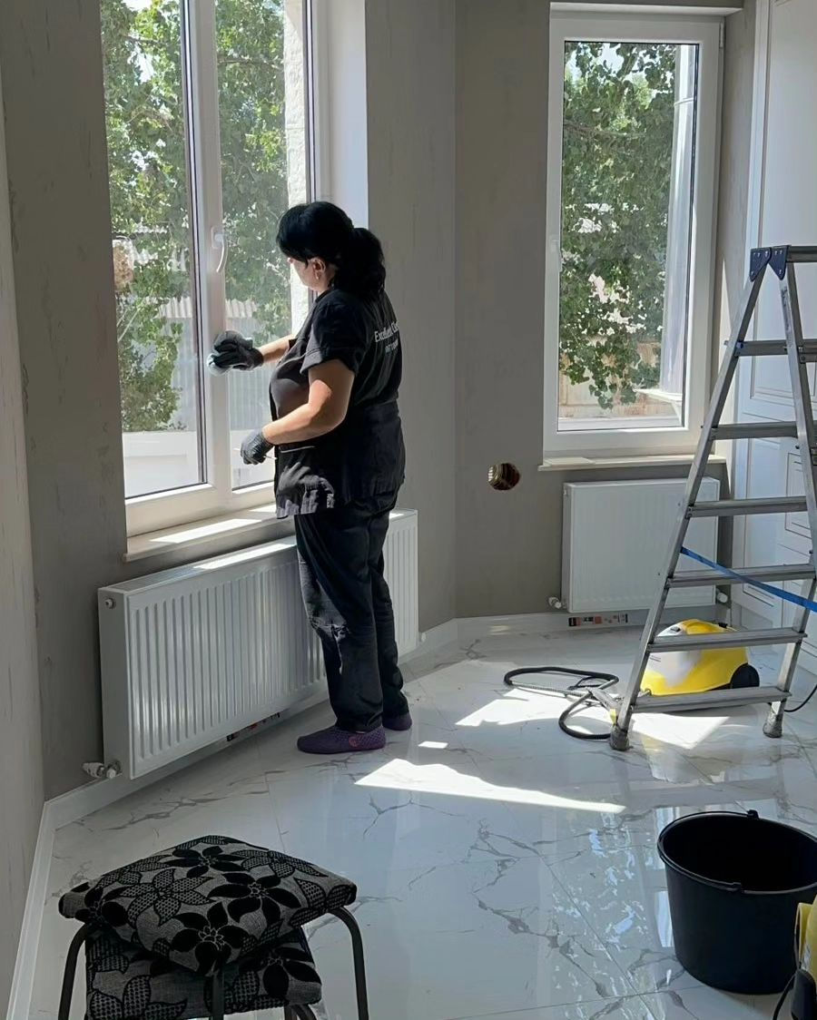 Servicii profesionale de curatenie dupa constructor/reparatie! Avem tehnica si solutii speciale! foto 4