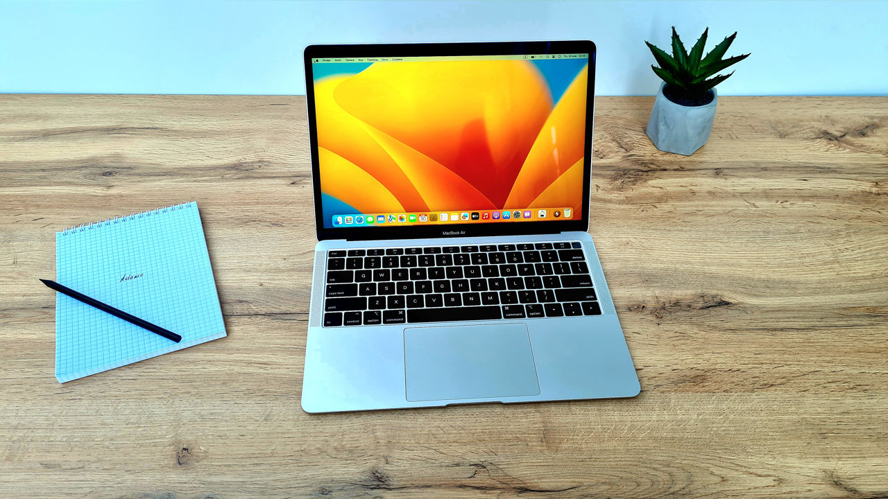 MacBook Air 13 2018 (i5, 8gb, ssd 128gb)