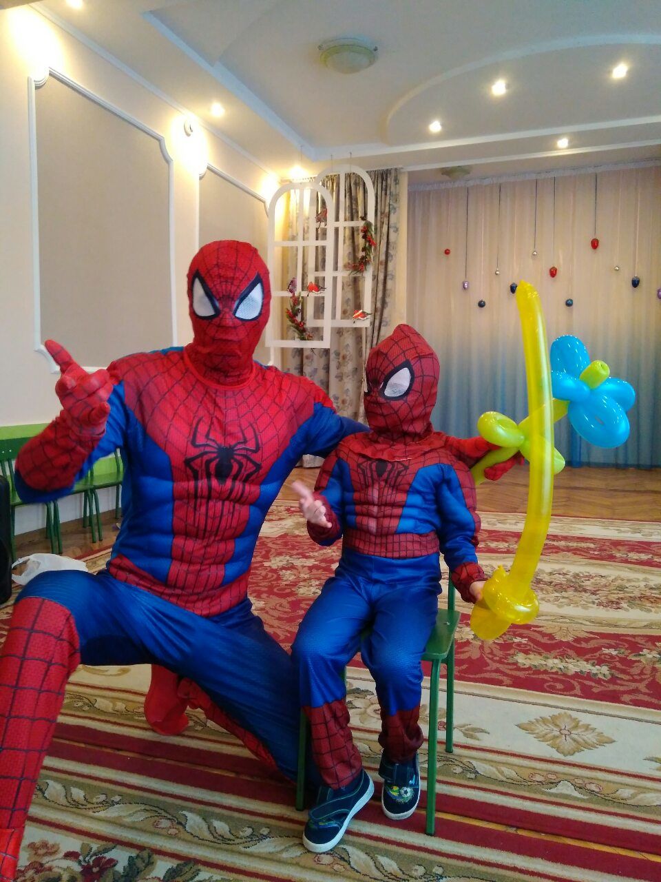 Chirie costume de Super-eroi pentru maturi si copii foto 1