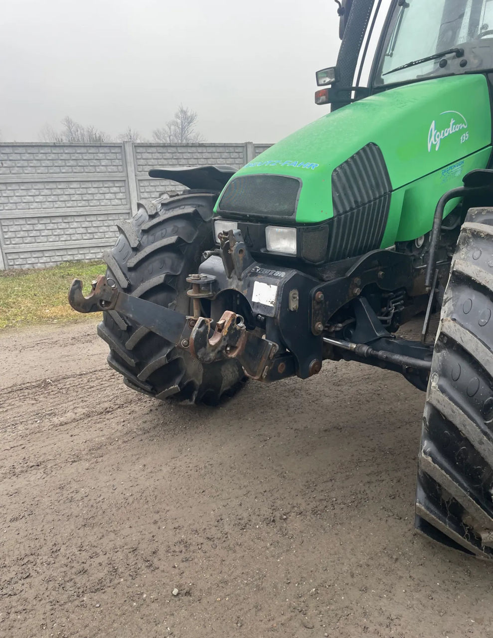 Deutz-Fahr Agrotron 135 foto 1