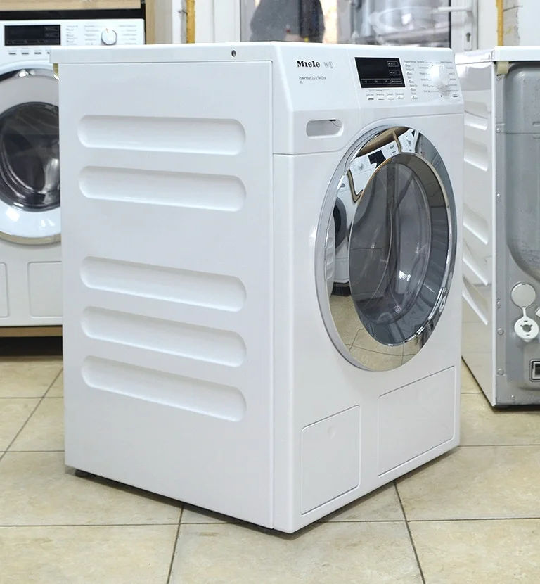 Стиральная машина Miele W1 фото 1