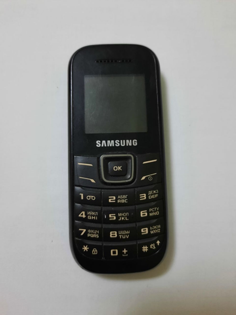 Samsung Е1200, Nokia 5130, смартфон Huawei Y511 на запчасти. foto 1