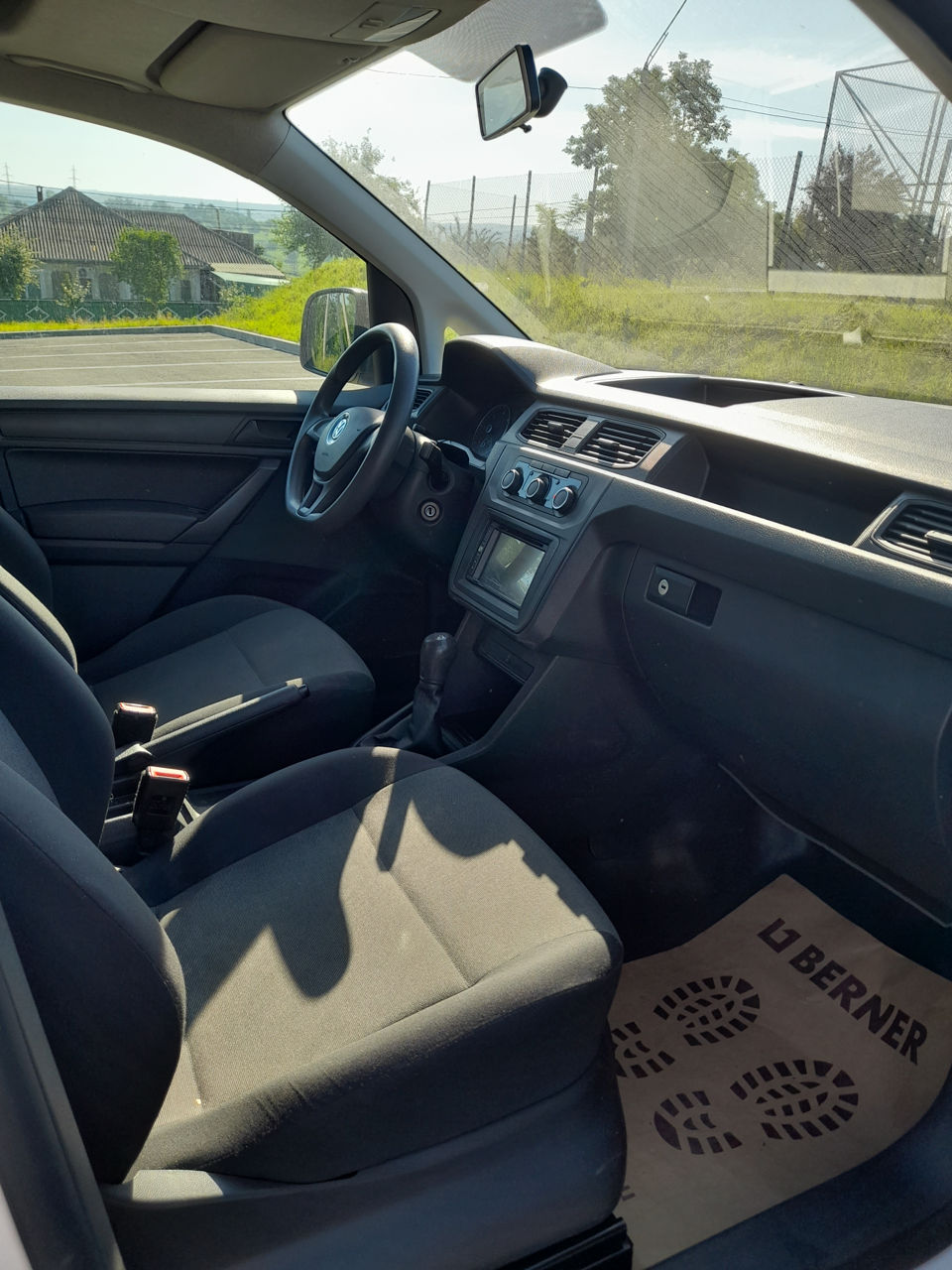 Volkswagen Caddy фото 5