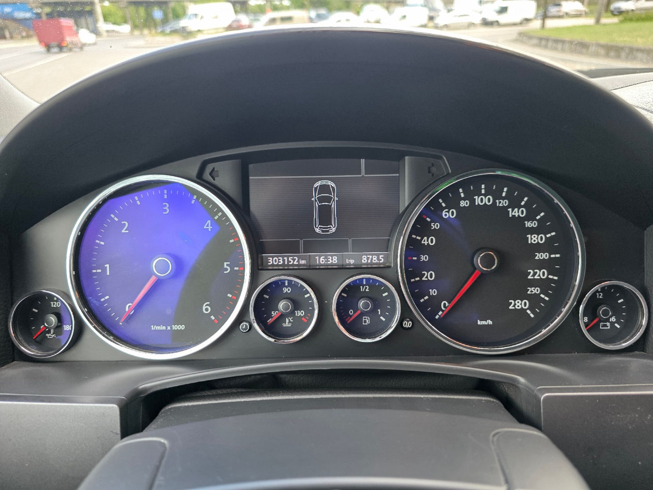 Volkswagen Touareg foto 9