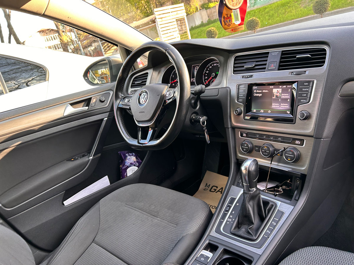 Volkswagen Golf foto 4