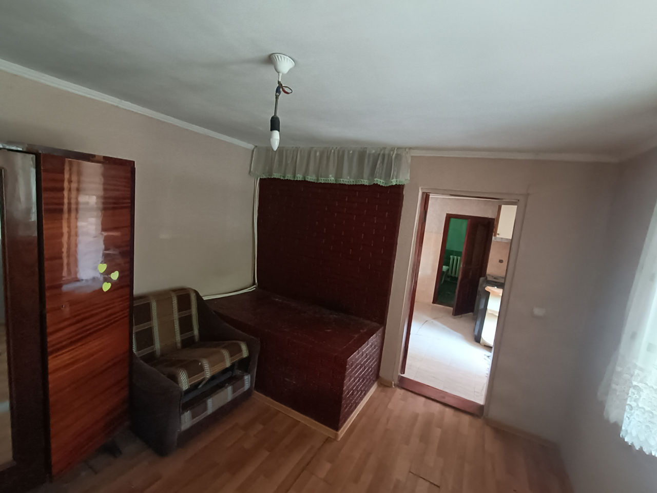 De vinzare casa in cimislia  foto 8