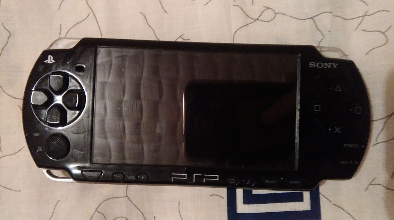 PSP 2000 slim