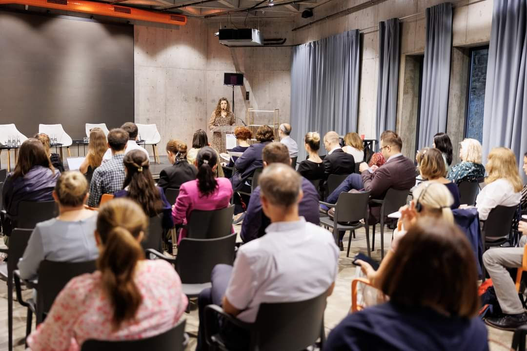 Echipament profesionale pentru traducere simultană, și echipamente audio foto 5