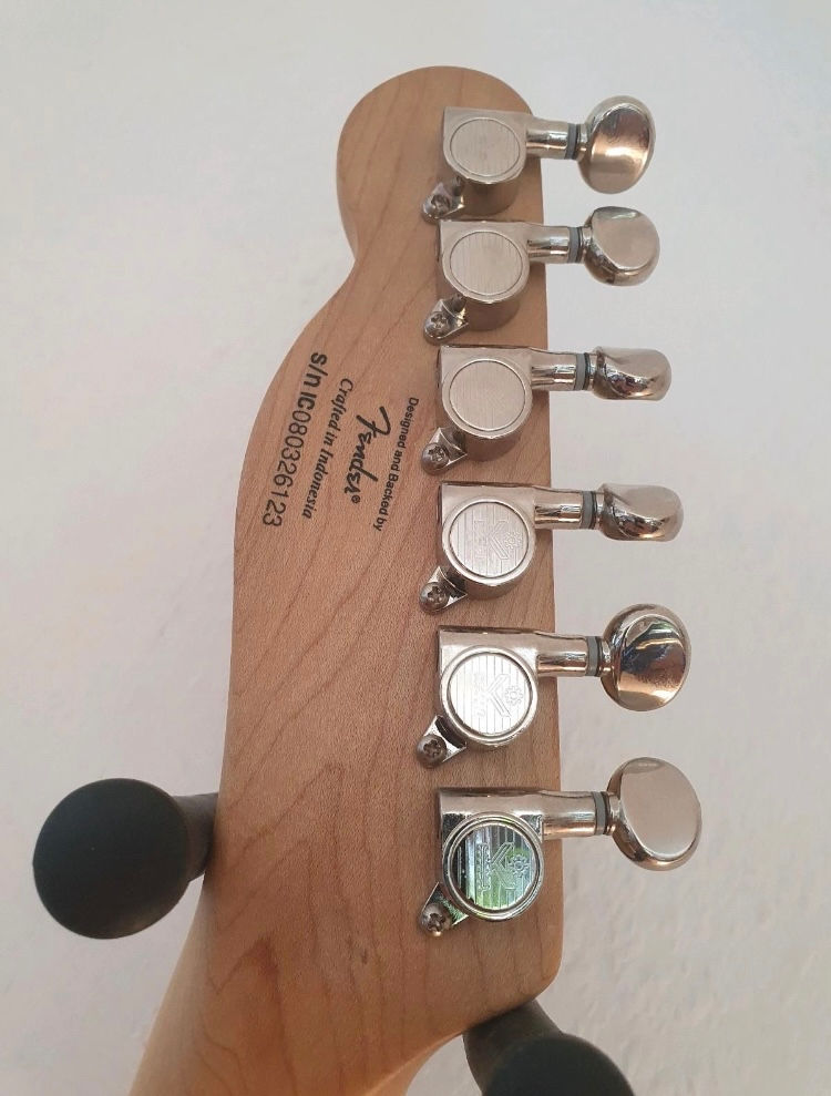Squier Telecaster Custom Made in Indonesia foto 4
