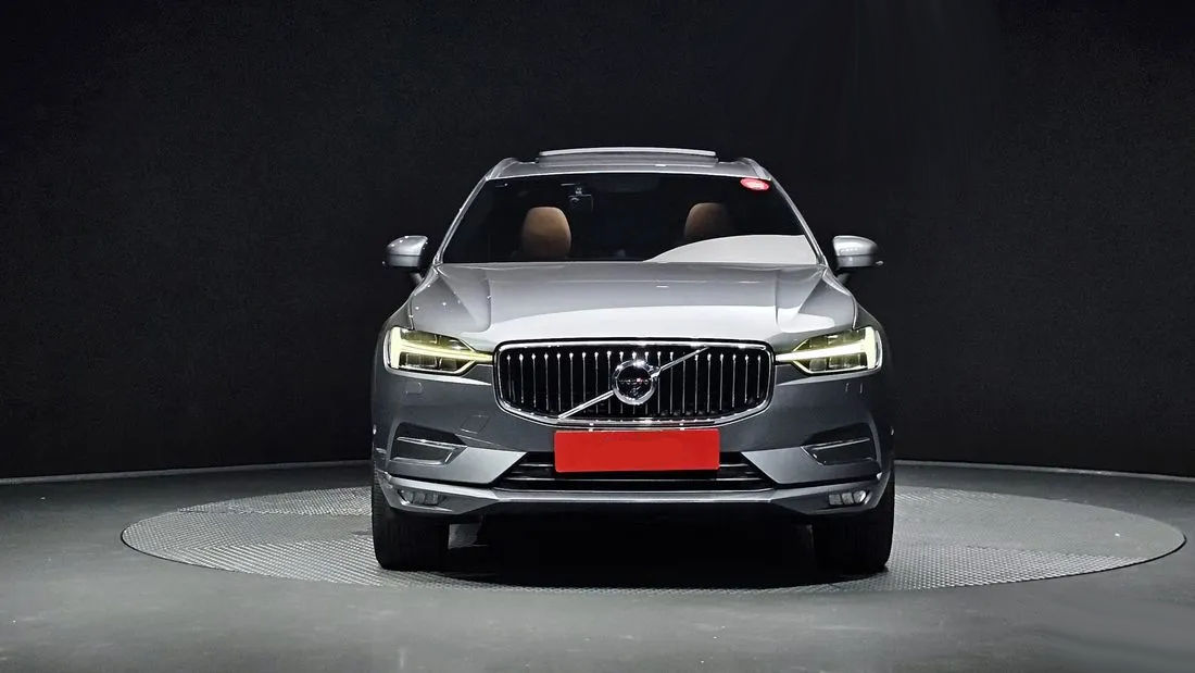 Volvo XC60 foto 2