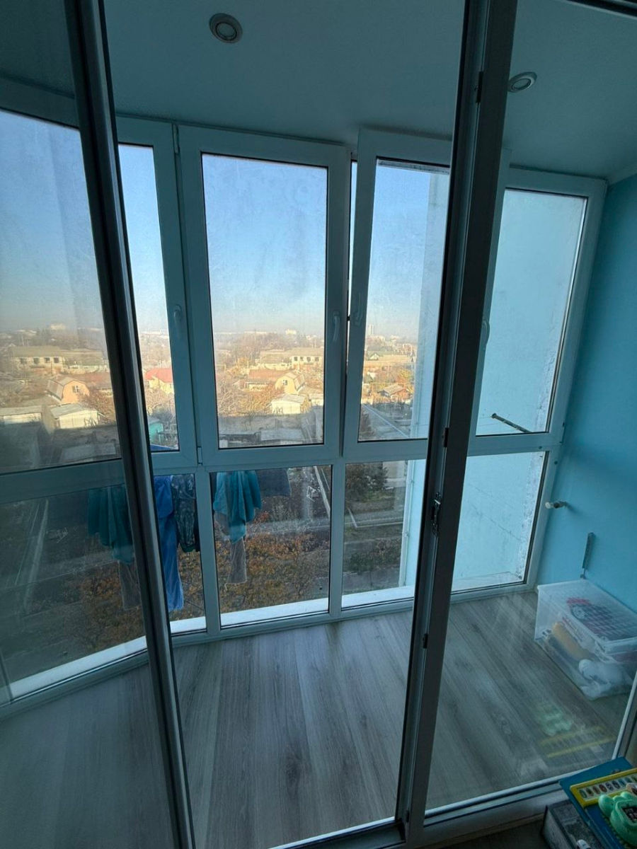 Apartament cu 2 camere, 49 m², Podul Chișinăului, Bălți foto 6