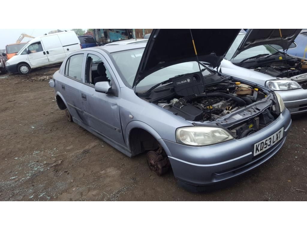 Opel Zafira фото 9