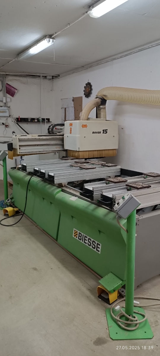 CNC Biesse Rover 15 – utilaj pentru găurire și frezare – 12.800 € foto 0