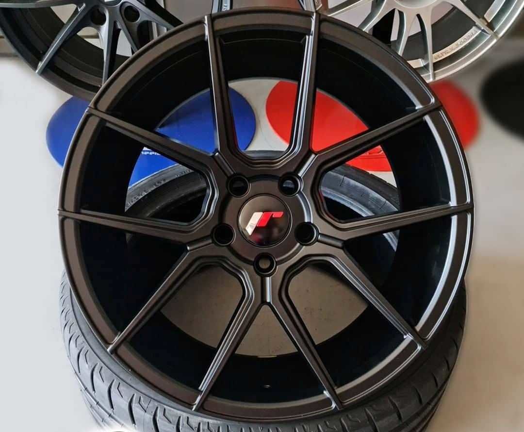 Разноширокие диски Japan Racing JR30 - R18 5X120 BMW