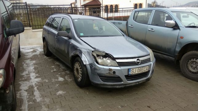 Opel Astra foto 2