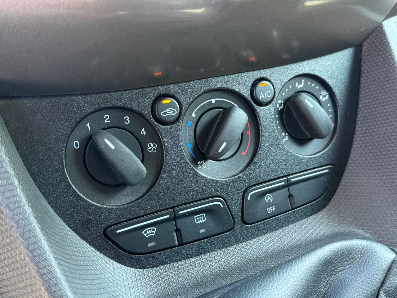 Ford Transit Connect foto 13