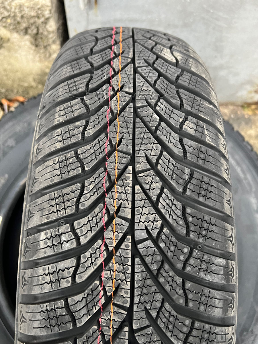 Kumho WinterCraft WP52 205/50 R17 93V XL Winterreifen