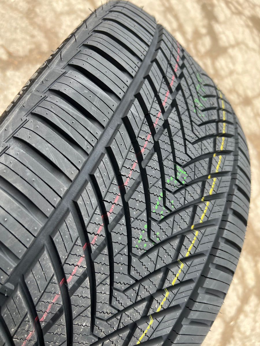 255/40 R18 Tracmax Allseason Trac Saver (4 seasons)/ Доставка, livrare toata Moldova foto 3