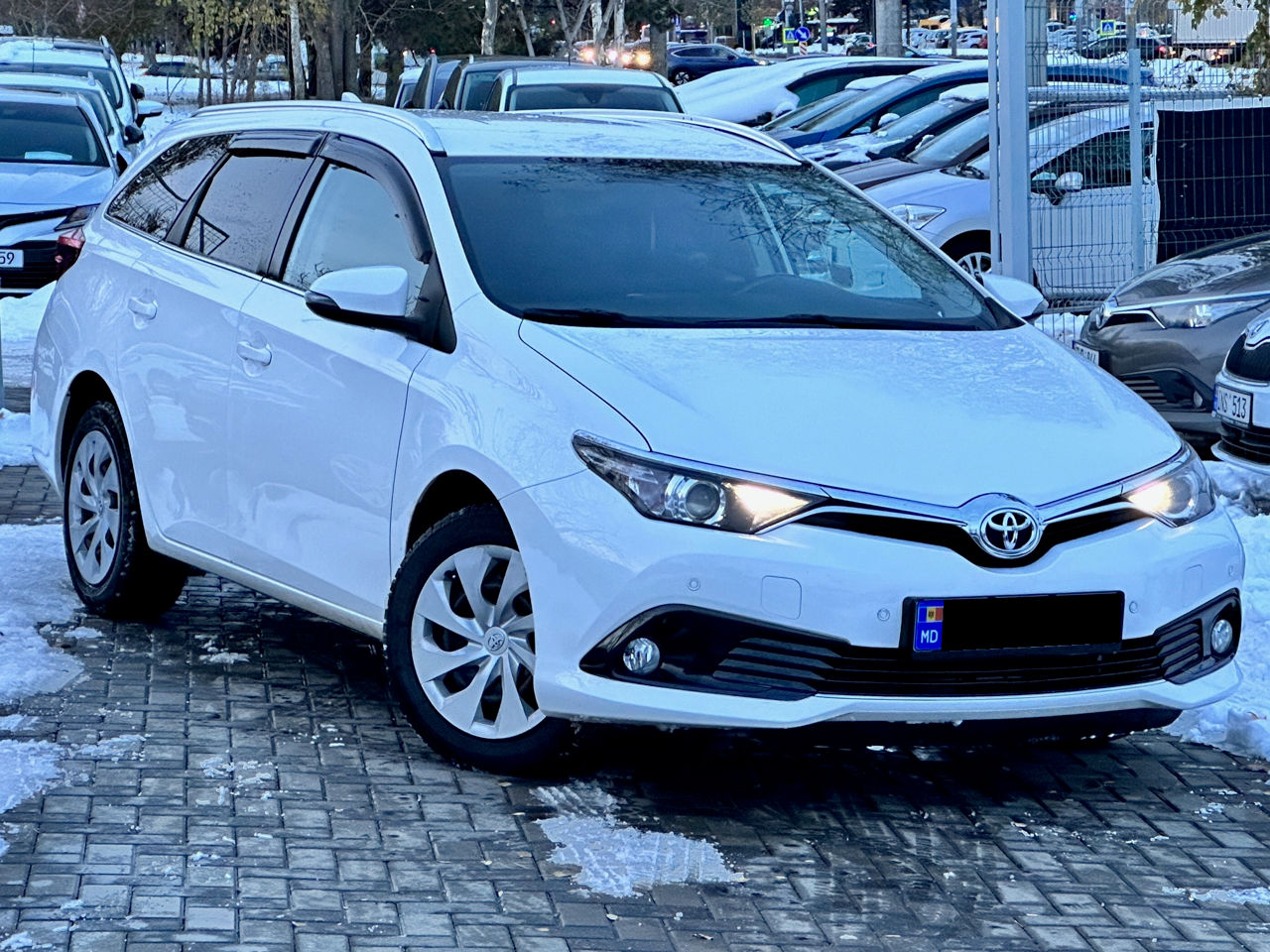 Toyota Auris foto 0
