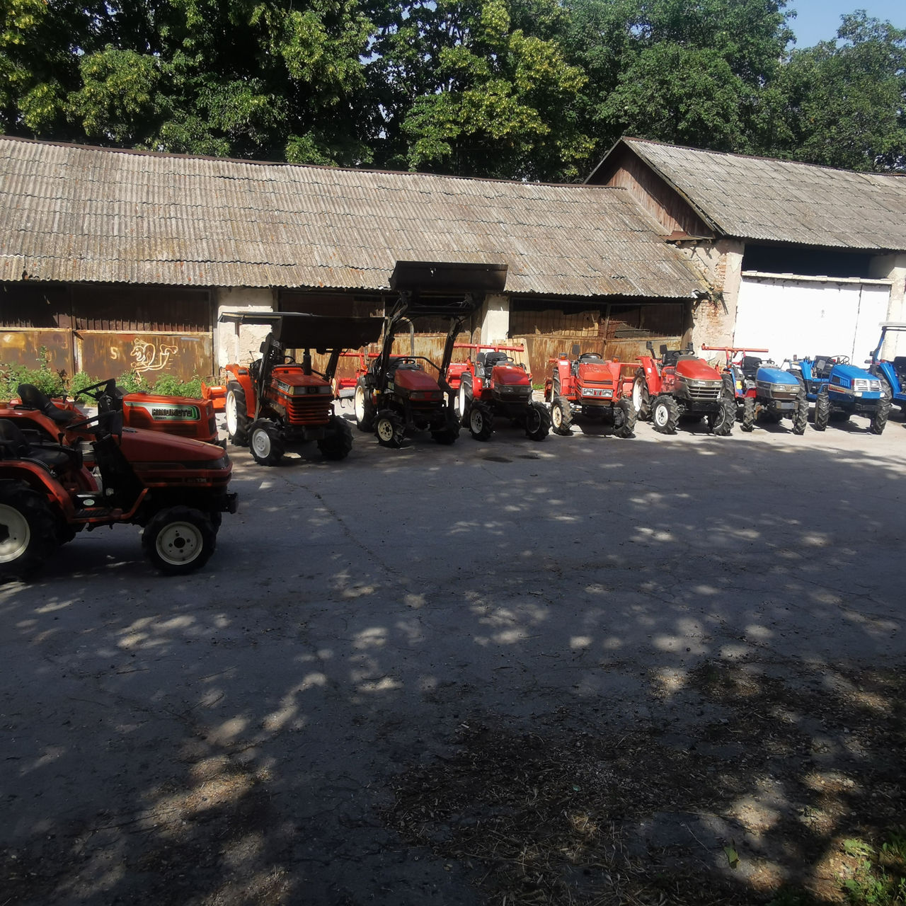 Tractor japonez - Iseki TA267 +freza+transport gratuit foto 16