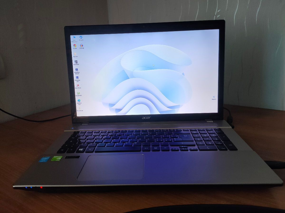 Продам ноутбук для монтажа и игр. Acer gt750m 4gb, RAM 10gb, i5.