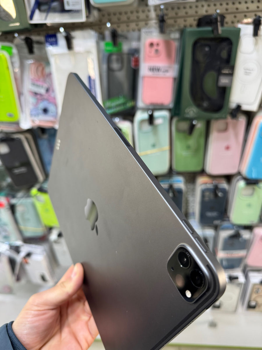 Ipad Pro 11-inch chip M1 1TB memorie , stare ideala !  фото 4