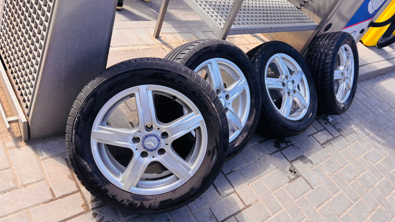 205/55R16 91H летняя резина и диски от Mercedes оригинал foto 0