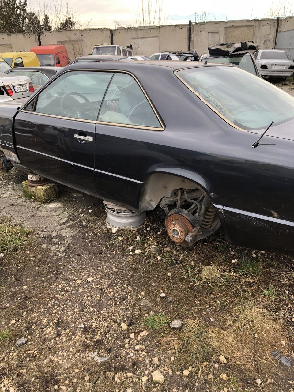Piiese Mercedes w124 Coupe - запчасти Mercedes w124 купе фото 0